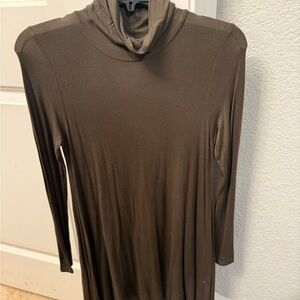 Lulu's Olive Long Sleeve Top